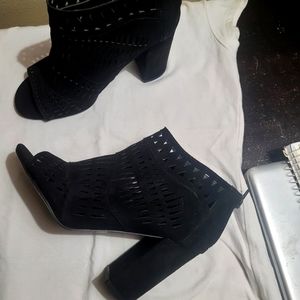 Shoes Qupid brand size 7